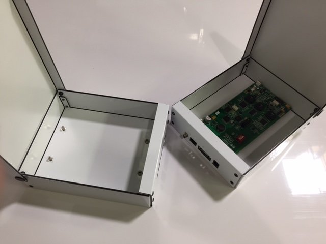 Glossy White Electronic ACM Enclosure Custom Aluminum Composite Material Electronic ACM Enclosure